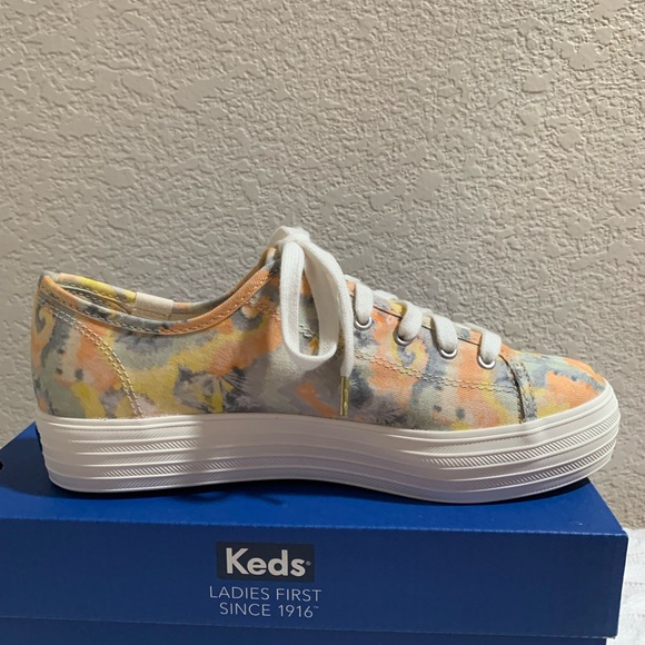 NIB Ked’s Size 6 1/2 M Triple Kick Tye Dye Pastel Sneakers - Picture 7 of 12